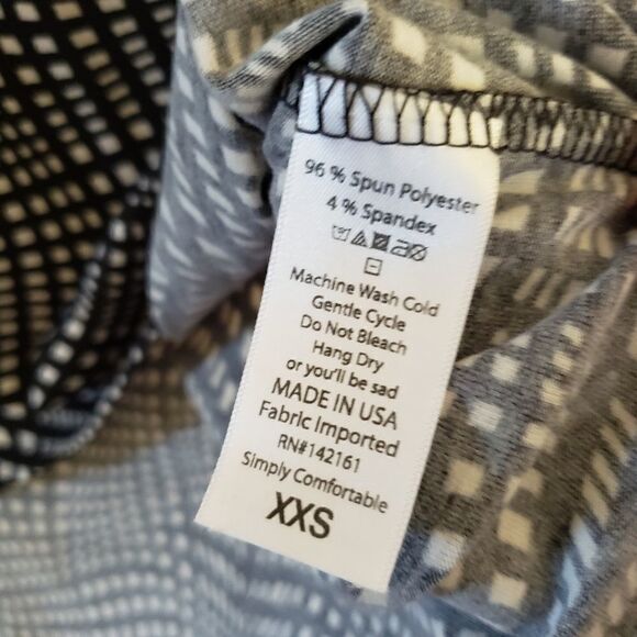 LuLaRoe Simply Comfortable Irma Tunic Top - Picture 5 of 6